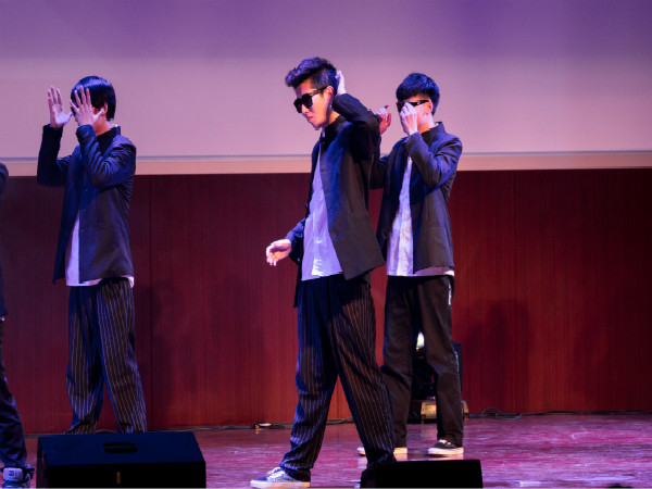 永利官网学生表演 .jpg